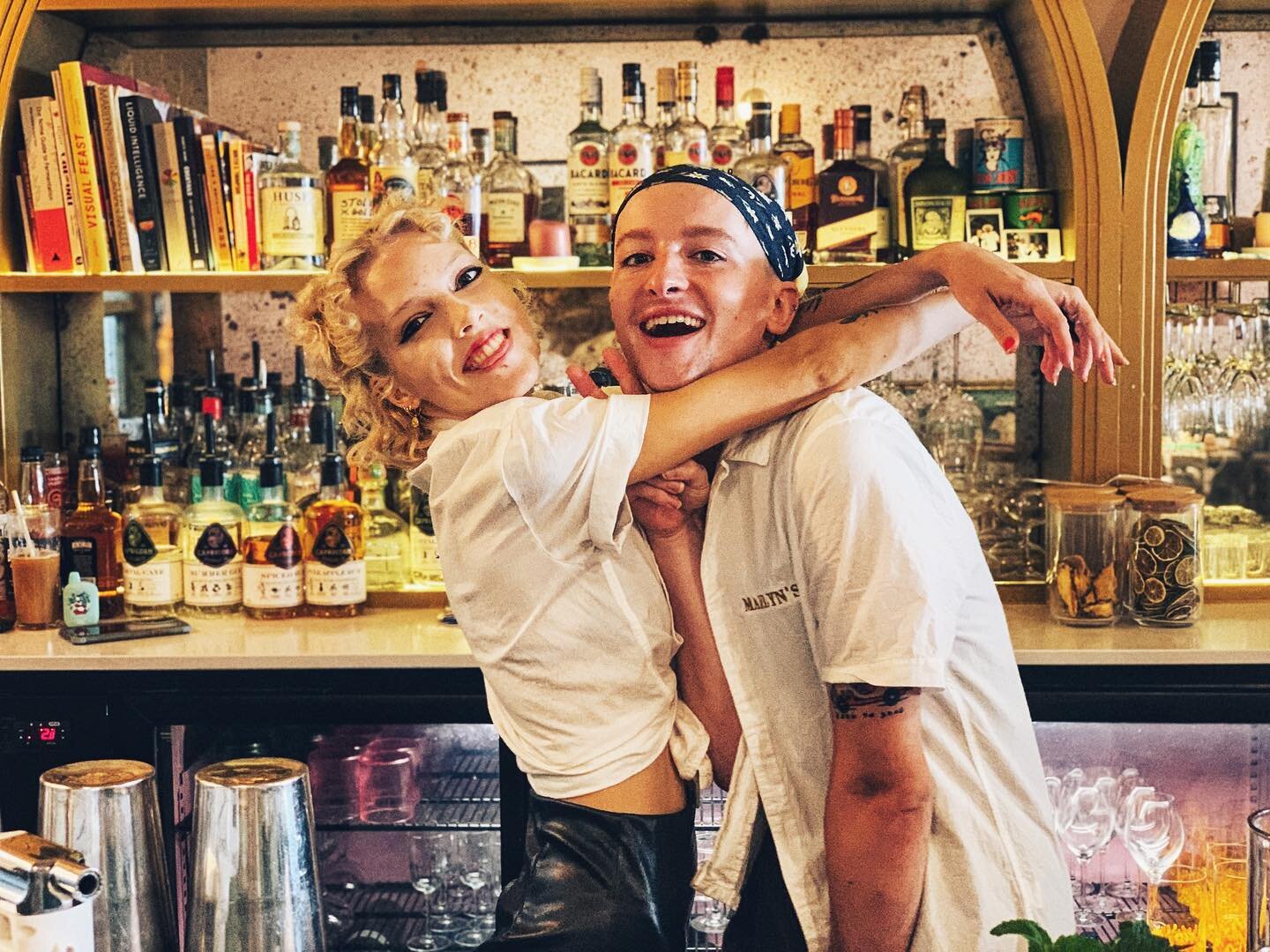 Crew goals! Shoutout to our incredible hospitality crew 🌟@bittercupxo &amp; @hamcclel having a blast at blues 🥂 @bluesonbroadbeach
.
.
.
.
.
#goldcoast #destinationgoldcoast #cocktails #bluesonbroadbeach #bluesmusic #marilyns #marilynsgc #marilynsb